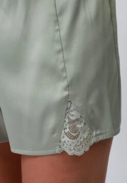 Even&Odd SET - Pyjama Set - Sage 16 Even&Odd SET - Pyjama Set - Sage -FOREVER 21 03c6113c641b4a02976f21396915ac51