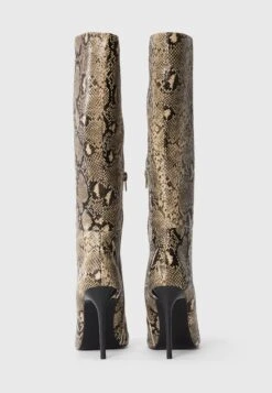 Even&Odd High Heeled Boots - Grey -FOREVER 21 0b26c43aa46248c0ae30eb7a93c164b1