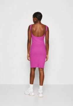 Even&Odd Jersey Dress - Jersey Dress 10 Even&Odd Jersey Dress - Jersey Dress -FOREVER 21 0cb3f6f1b1804afd910e81d8f09c43a7