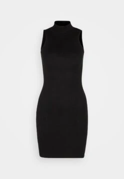 Even&Odd Shift Dress - Black -FOREVER 21 0ea27d0b641146979bd0c9895b585597