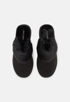 Even&Odd Slippers - Slippers -FOREVER 21 14556ab33bd94f01baa205be2b3d7c53