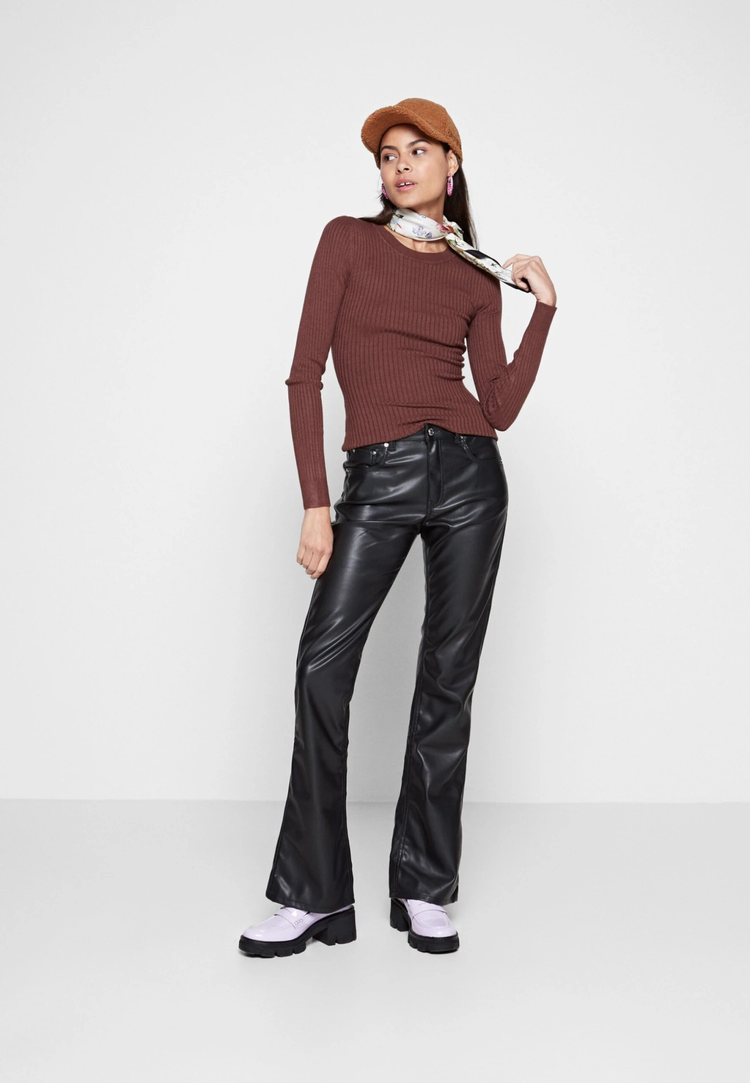 Even&Odd Jumper - Brown 4 Even&Odd Jumper - Brown - Image 2