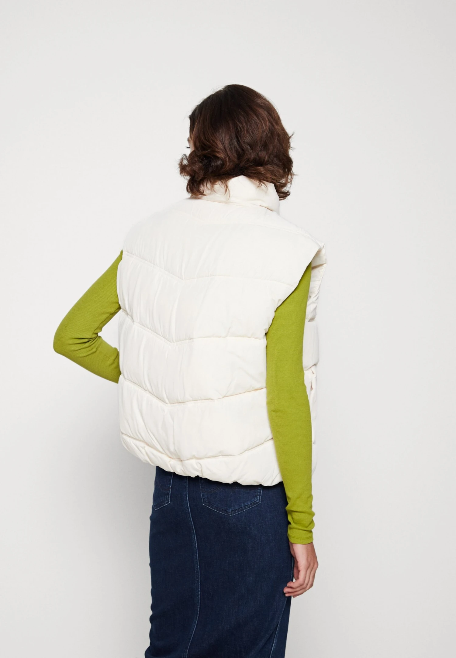 Even&Odd Waistcoat - Off-White 5 Even&Odd Waistcoat - Off-White - Image 3