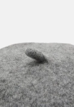 Even&Odd Hat - Grey -FOREVER 21 16cceecd5ccd46e2904fcc5987b14a5d