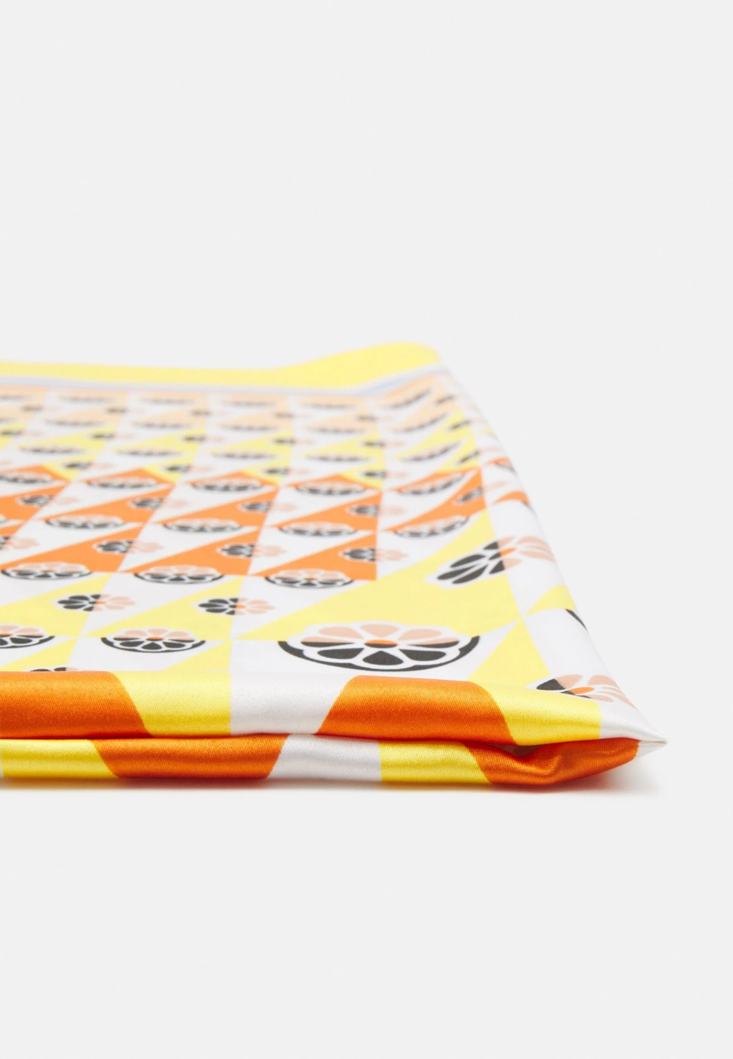 Even&Odd Foulard - Yellow/Blue/Red 4 Even&Odd Foulard - Yellow/Blue/Red - Image 2