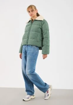 Even&Odd Winter Jacket - Teal -FOREVER 21 1bd95dd40d4e4c69811a9b807e011b35