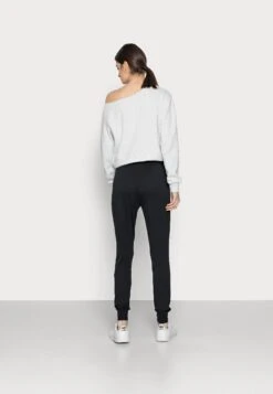 Tracksuit Bottoms - Tracksuit Bottoms -FOREVER 21 1e12fd5088a74c2c83dfdb53a981e380