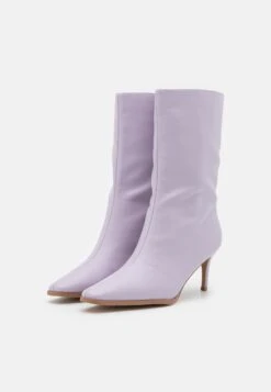 Even&Odd Boots - Purple 10 Even&Odd Boots - Purple -FOREVER 21 207a1a5b72a1494a924572d2b8e3f98a
