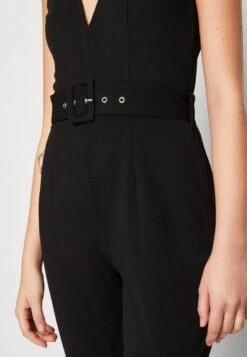 Even&Odd Going Out Low V Neck Flared Leg Belted - Jumpsuit - Black -FOREVER 21 2317651ed18b47688f6c6a4e71f55a7a