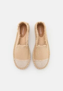 Even&Odd Slip-Ons - Beige -FOREVER 21 2af3f6c67968428c850da36f518d1b70