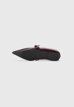 Ballet Pumps - Dark Cherry -FOREVER 21 2d019801edc24ebf94791e29de40ad94