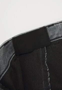 Even&Odd Jeans Skinny Fit - Grey Denim -FOREVER 21 32b942f3e9434dd89a96f8e9babb1875