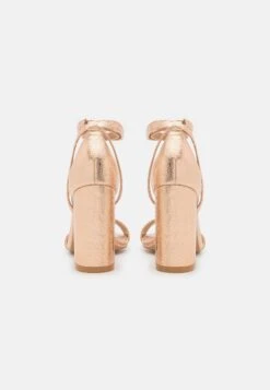 Even&Odd Sandals - Rose Gold-Coloured -FOREVER 21 34f3ad5aa9a249f893031a5f85632e54