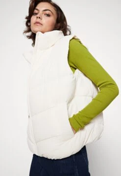 Even&Odd Waistcoat - Off-White 11 Even&Odd Waistcoat - Off-White -FOREVER 21 3589ba7f66064e0aa1a45173bb6e715a