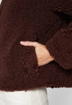 Even&Odd Winter Jacket - Winter Jacket -FOREVER 21 37aafa8d65f1474282a7ed297f41d9b2