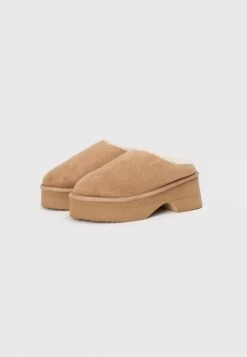 Even&Odd Clogs - Taupe 9 Even&Odd Clogs - Taupe -FOREVER 21 37d52c8bebcf4382b95a6f15b4d94b78