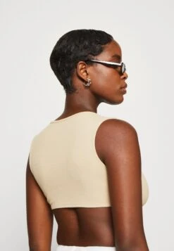 Even&Odd 2 Pack - Top - Black/Beige -FOREVER 21 3812ea425c9d4985998f963315581ead