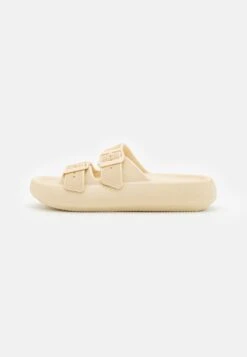 Even&Odd Pool Slides - Off White -FOREVER 21 383e6089759f41a2968439230ac8282f