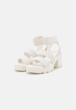 Platform Sandals - Platform Sandals -FOREVER 21 3b4abd83f28b4b42af4fe20158152d13