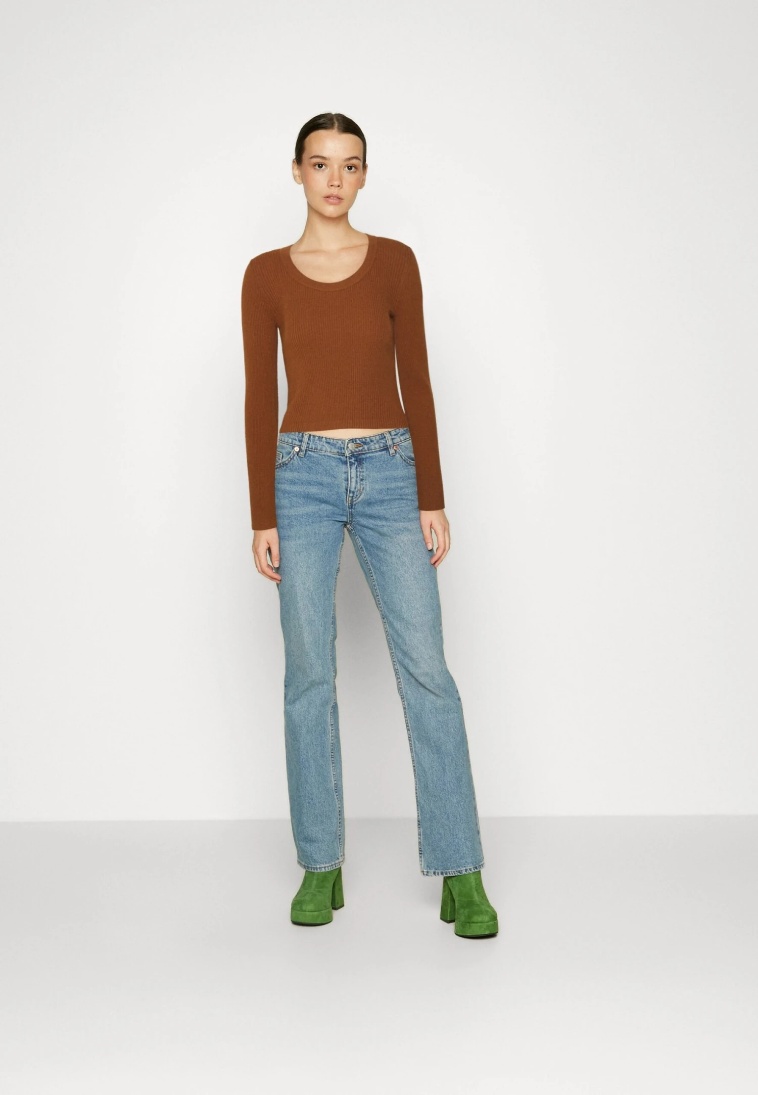 Even&Odd Flared Sleeve - Jumper - Brown 4 Even&Odd Flared Sleeve - Jumper - Brown - Image 2