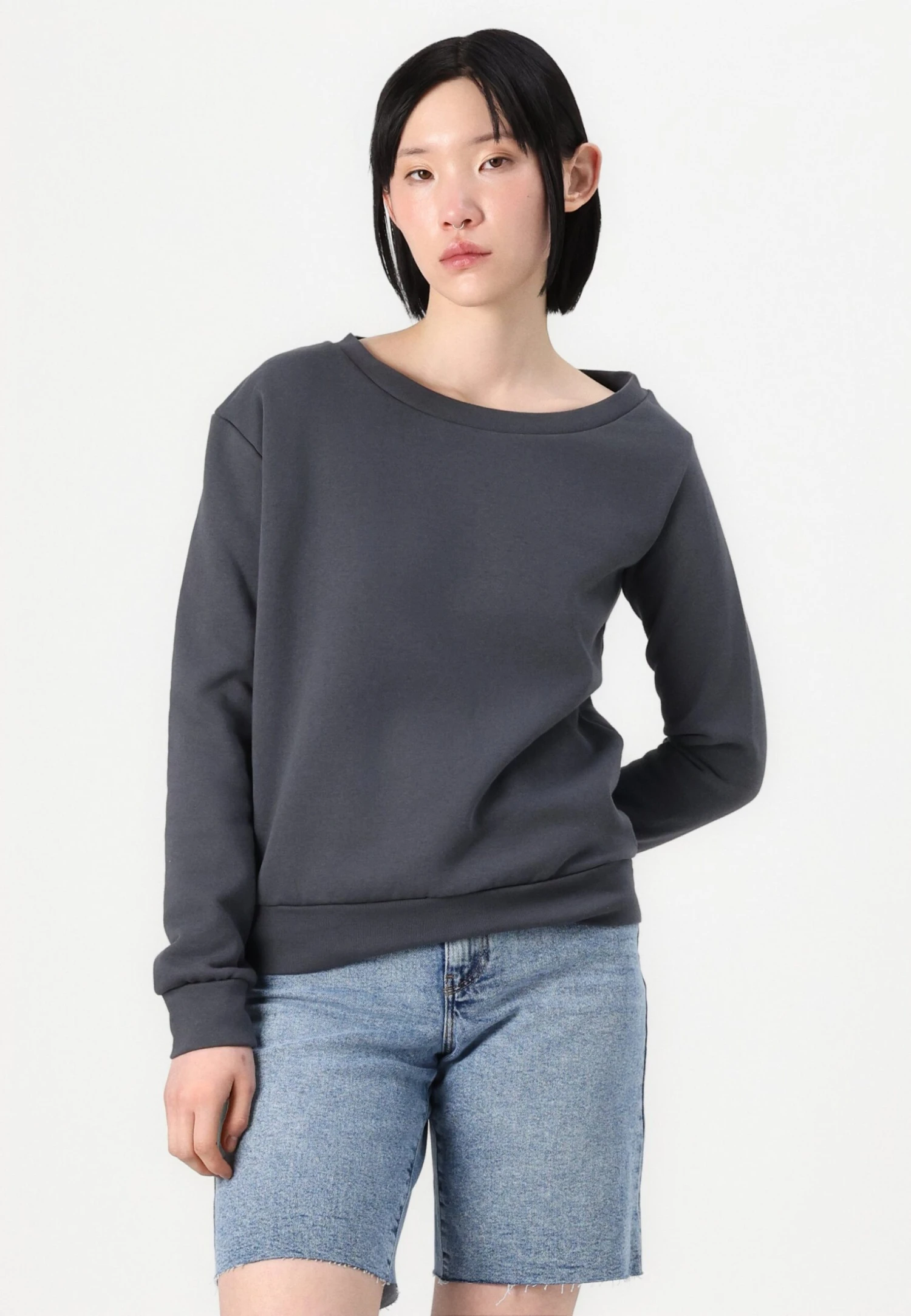 Even&Odd BASIC OFF SHOULDER SWEATSHIRT - Sweatshirt - Dark Grey 6 Even&Odd BASIC OFF SHOULDER SWEATSHIRT - Sweatshirt - Dark Grey - Image 4