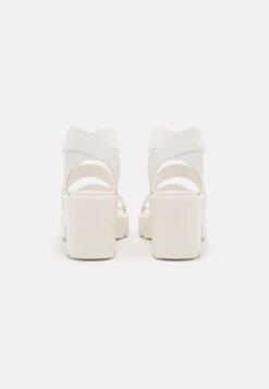 Platform Sandals - Platform Sandals -FOREVER 21 420e48c7336645448808a00eda90d697