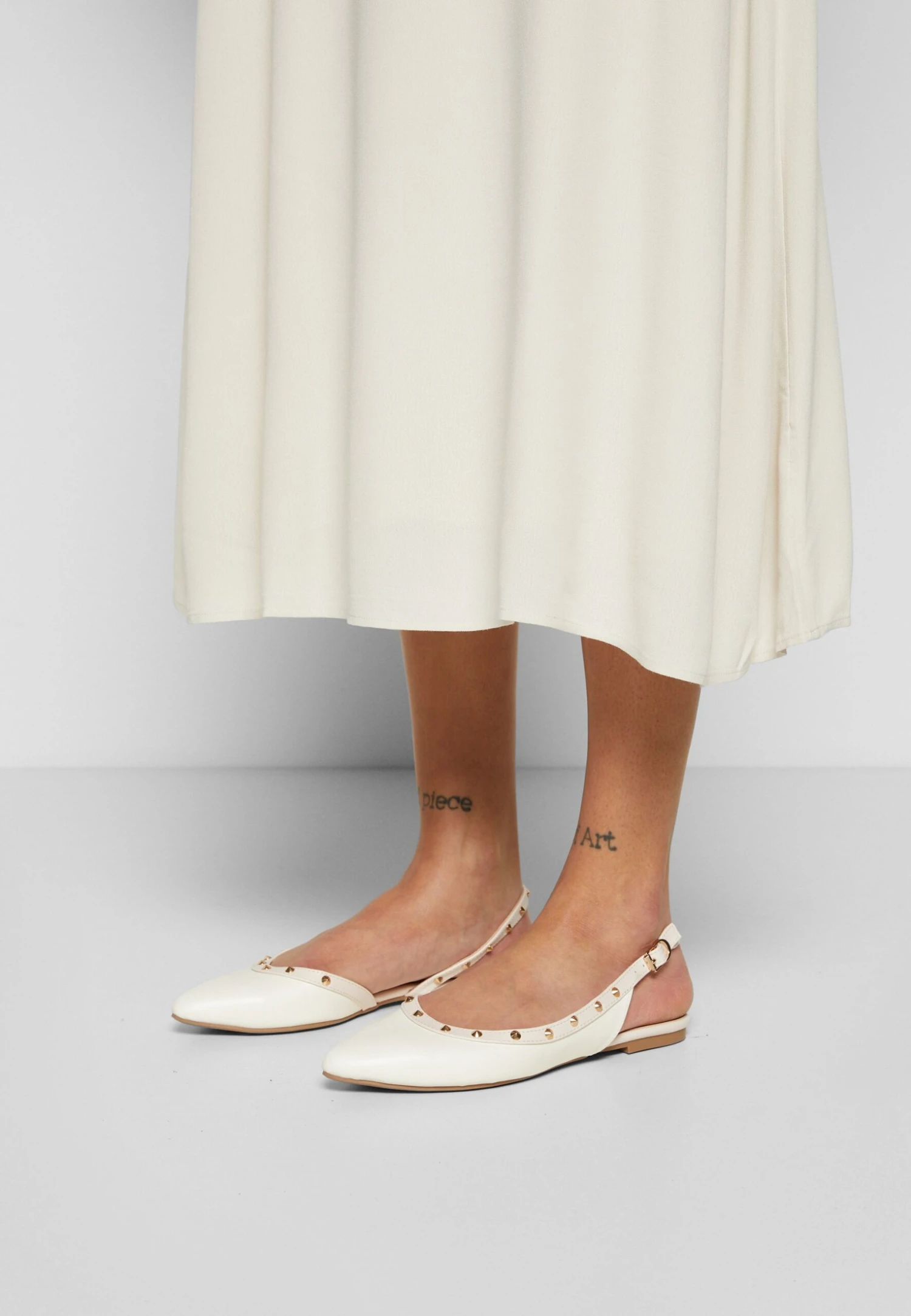 Even&Odd Slingback Ballet Pumps - White 5 Even&Odd Slingback Ballet Pumps - White - Image 3
