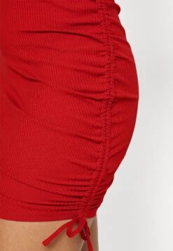 Even&Odd Shift Dress - Red 13 Even&Odd Shift Dress - Red -FOREVER 21 4567442a6bff43a5881d65c88a2622e5