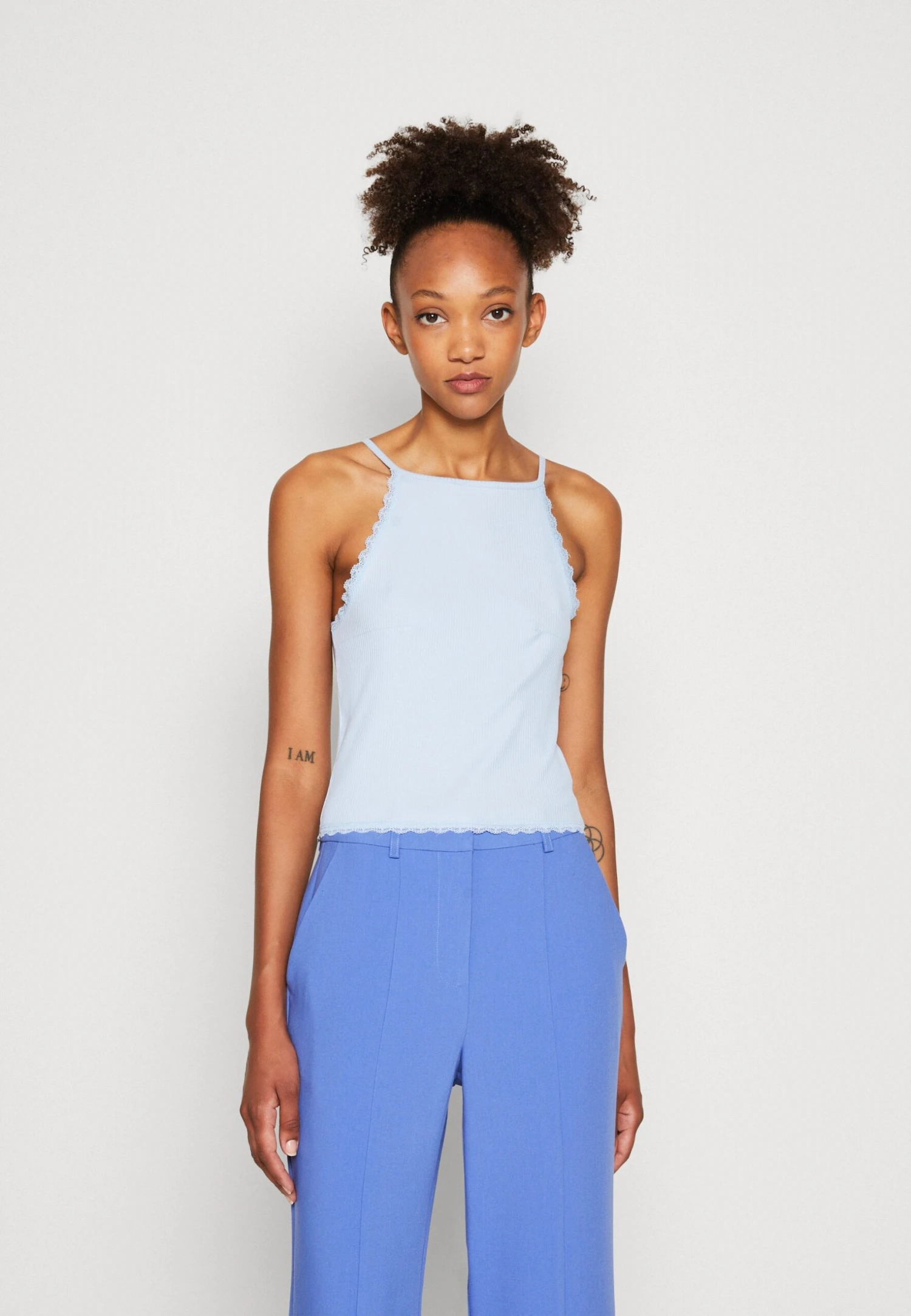 Even&Odd Top - Light Blue 3 Even&Odd Top - Light Blue