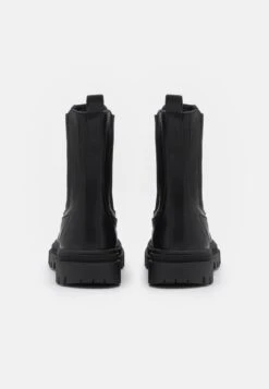 Winter Boots - Winter Boots -FOREVER 21 4c19228d63fa4a2ba74741faee977d0c