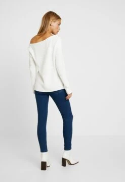 Jumper - Off White -FOREVER 21 4c4764e92af94e45bb7ad0fbe53eb33e