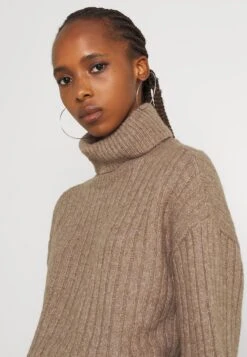 Even&Odd Jumper - Taupe -FOREVER 21 4f734ff8bbd8425c819c15bd2a0d209a