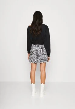 Even&Odd Mini Skirt - Mini Skirt -FOREVER 21 50d2a85e8abf4d89b0a9caad2fe78ce3