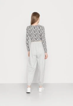 Even&Odd Tracksuit Bottoms - Mottled Light Grey -FOREVER 21 55db1725028147ea9e7ee8b697f75097