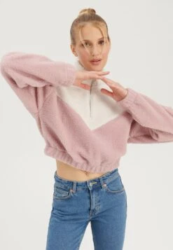 Even&Odd Fleece Jumper - Off-white/pink 14 Even&Odd Fleece Jumper - Off-white/pink -FOREVER 21 59e106bb215940988745c2f4d4b9a7c5