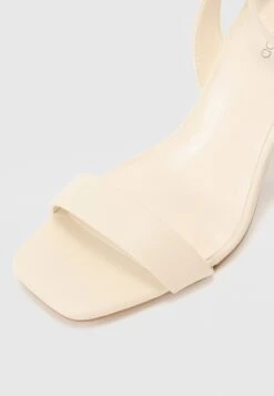 Even&Odd High Heeled Sandals - Chalk -FOREVER 21 5a2d0af6e2bf4caf9af28416ff65c66f