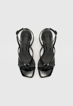 Even&Odd ZORA - T-bar Sandals - Black 13 Even&Odd ZORA - T-bar Sandals - Black -FOREVER 21 5ff6eddccd714d11996c46c9773ff14b