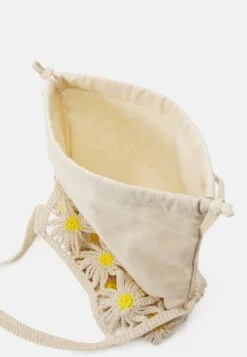 Even&Odd Tote Bag - Beige -FOREVER 21 6261c6d4e09446f7aa294dd38b3363b5