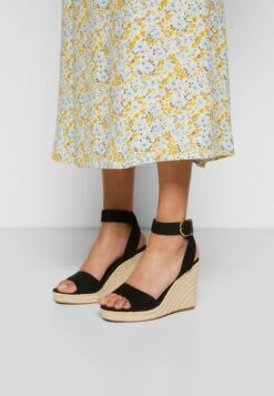 Even&Odd High Heeled Sandals - Black -FOREVER 21 655a39e501b64b89888c5ab5c75af06b