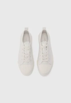 Even&Odd Trainers - Full White -FOREVER 21 6d96047214a34a0681dcf529eba744f3