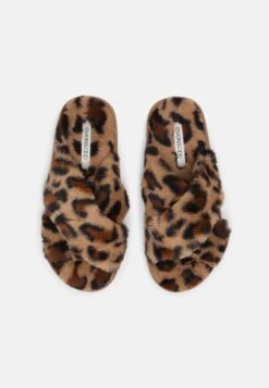 Even&Odd Slippers - Beige -FOREVER 21 70c10b86eb9f439092310bf0cc721da5