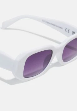 Even&Odd Sunglasses - White -FOREVER 21 71df50e7048f42acaf8e210e99ea69e1