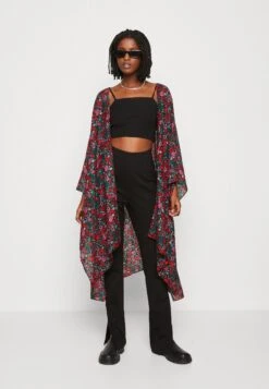 FOREVER 21 15 FOREVER 21 -FOREVER 21 76213ba0d8014fbe9c50ffa0b62ff859