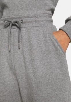 Even&Odd Off Shoulder&Jogger Set - Tracksuit Bottoms -FOREVER 21 78ff92ab54f94c0f815f3d4ea350c16f