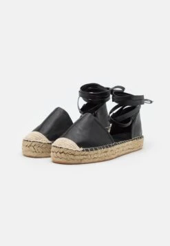 Even&Odd Espadrilles - Black -FOREVER 21 7b0c0d58796a4863a4646ab557b3f0bf