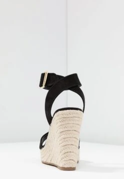 Even&Odd High Heeled Sandals - Black -FOREVER 21 7e48e243b0f14c59bdb0d008ab9f02b5