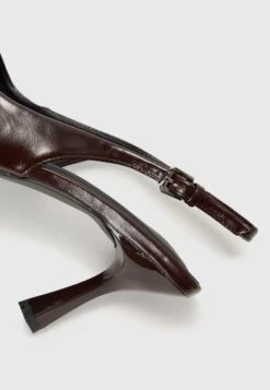 High Heels - Brown 14 High Heels - Brown -FOREVER 21 8105656a78f34d888de7c56986c8548c