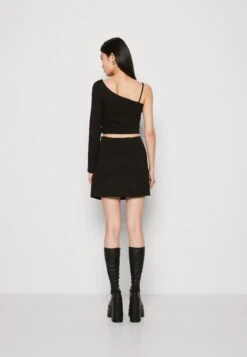 Even&Odd Wrap Skirt - Black -FOREVER 21 811d400477744826b4184dab8ce925c0