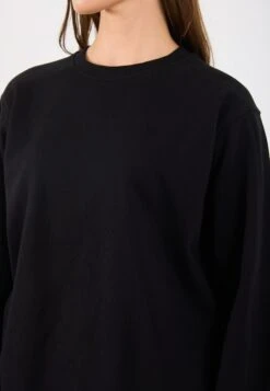 Even&Odd Sweatshirt - True Black -FOREVER 21 8196c59fc3e042fbba43af763b481ca9