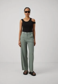 Even&Odd Trousers - Khaki -FOREVER 21 863ab7d23a4049d79b96318ace59f638
